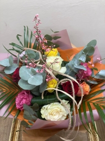 Twelve Mixed Roses Bouquet